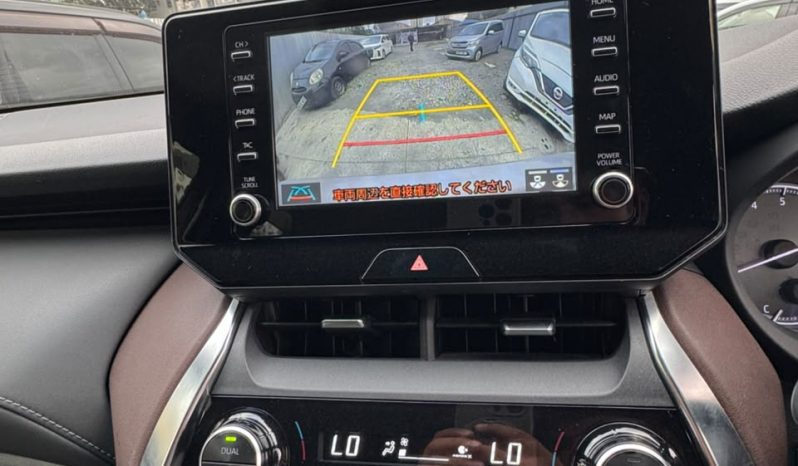 
								Toyota Harrier full									