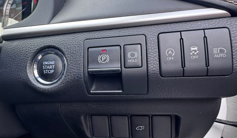 
								Toyota Harrier full									