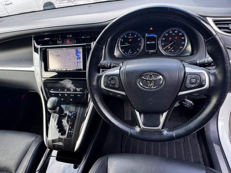 
								Toyota Harrier full									