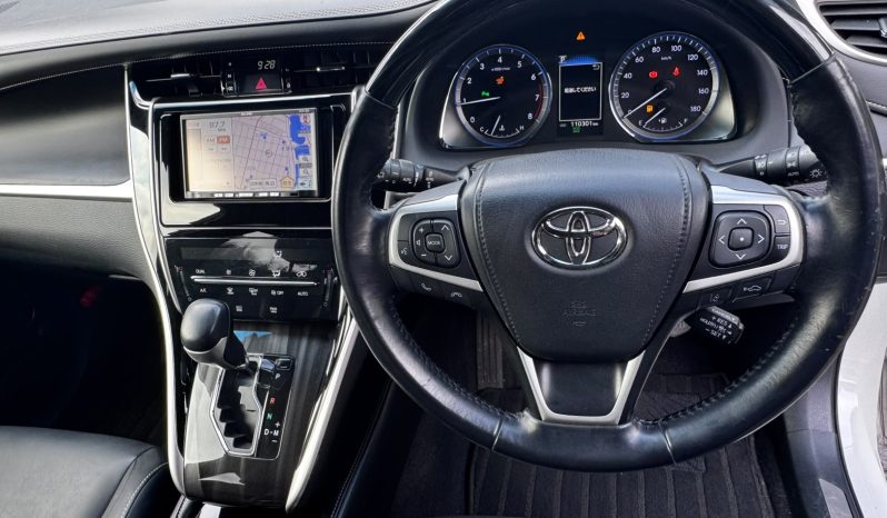
								Toyota Harrier full									