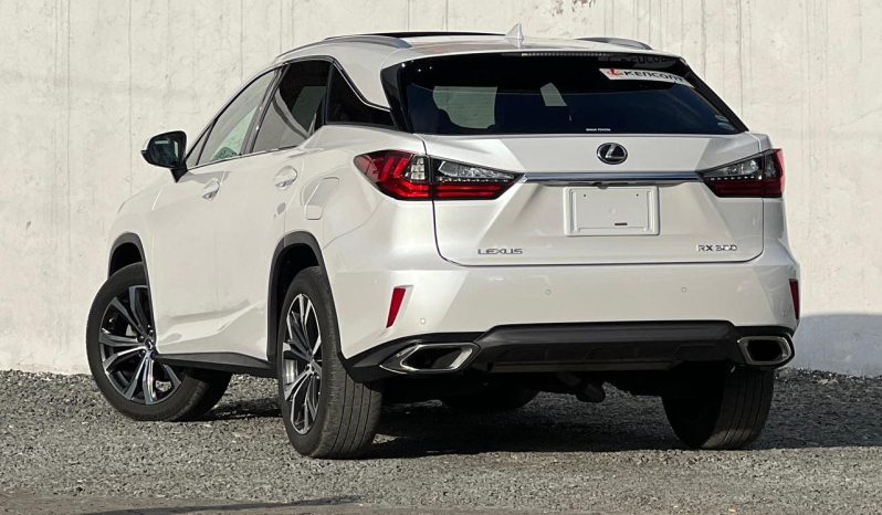 
								Lexus RX300 full									
