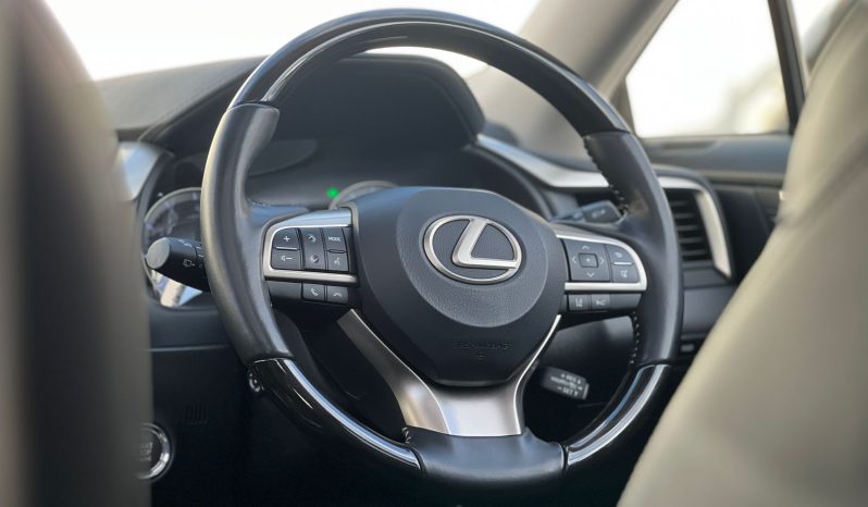 
								Lexus RX300 full									