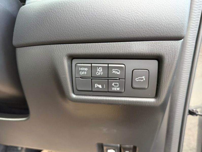
								Mazda CX-5 full									