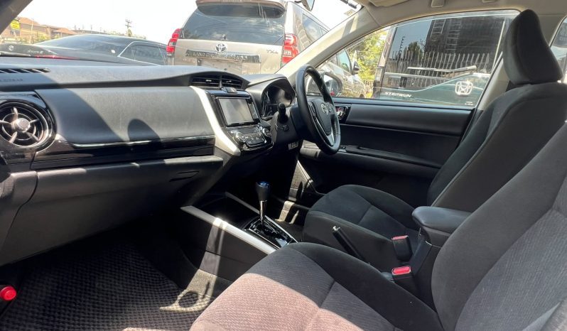 
								Toyota Axio full									