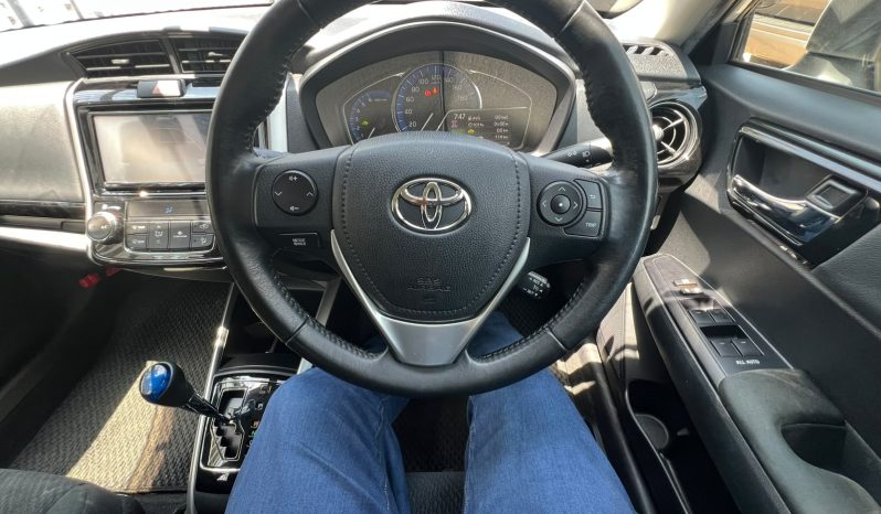 
								Toyota Axio full									