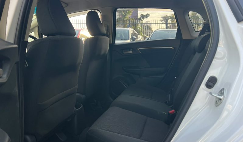 
								Honda Fit full									