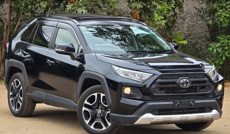 
								Toyota Rav4 full									