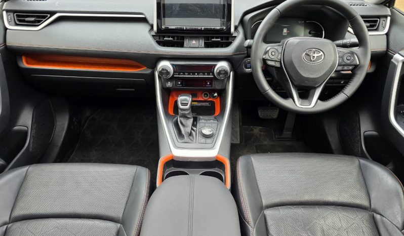 
								Toyota Rav4 full									