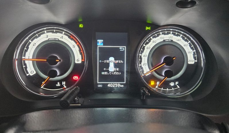 
								Toyota Hilux full									