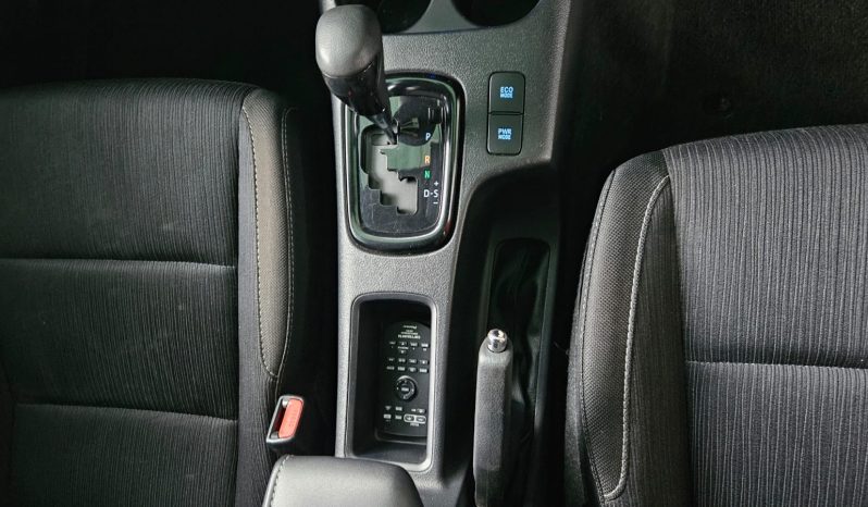 
								Toyota Hilux full									