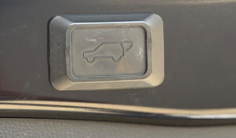 
								Toyota Rav4 full									