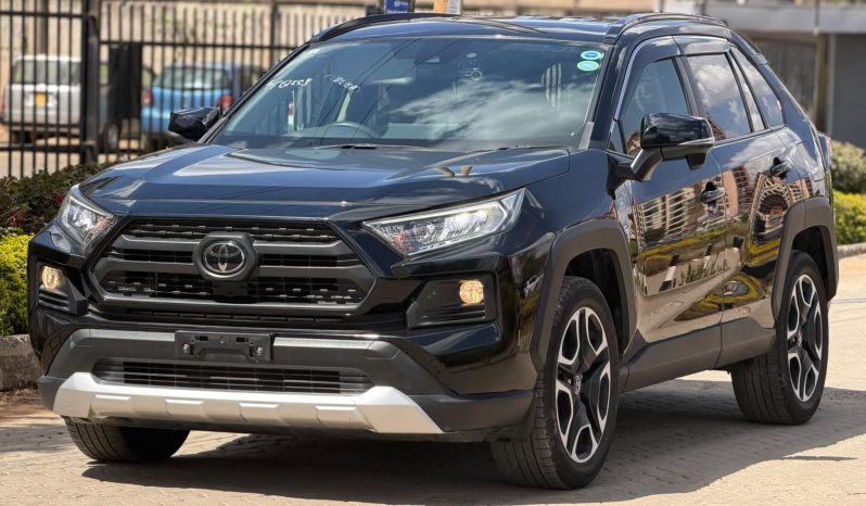 
								Toyota Rav4 full									
