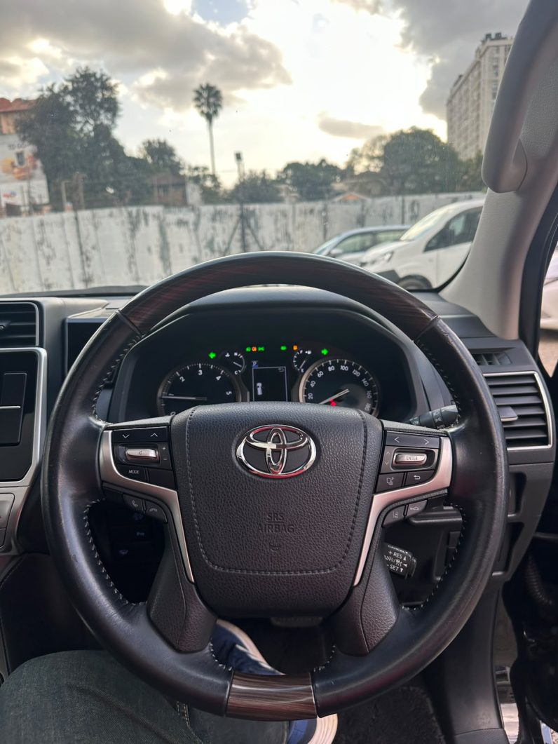 
								Toyota Prado TX full									