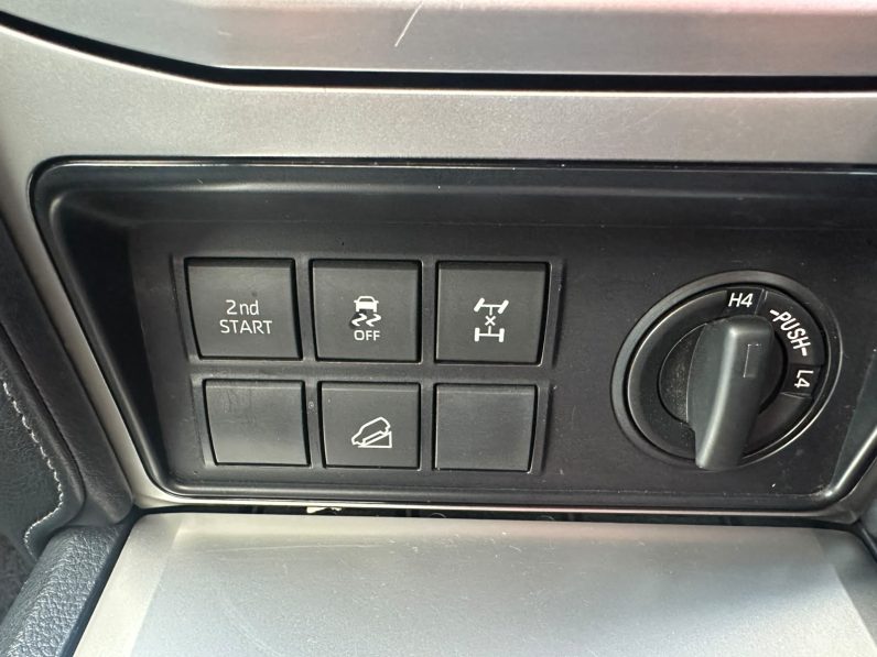 
								Toyota Prado TX full									