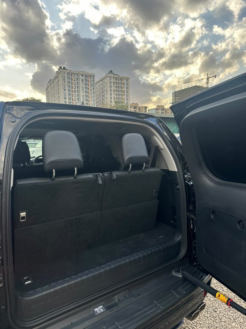 
								Toyota Prado TX full									