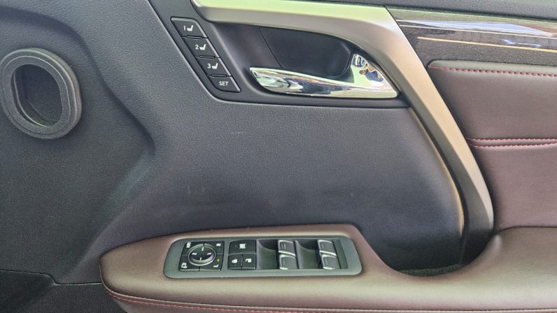 
								Lexus RX300T full									