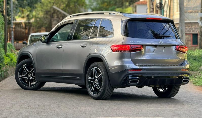 
								Mercedes Benz GLB 200 full									