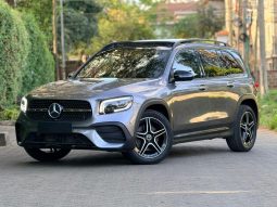 Mercedes Benz GLB 200
