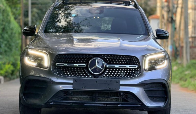 
								Mercedes Benz GLB 200 full									