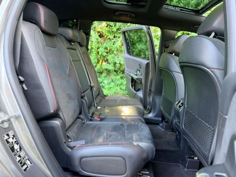 
								Mercedes Benz GLB 200 full									