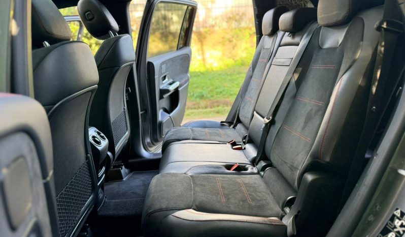 
								Mercedes Benz GLB 200 full									