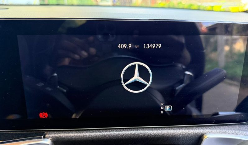 
								Mercedes Benz GLB 200 full									