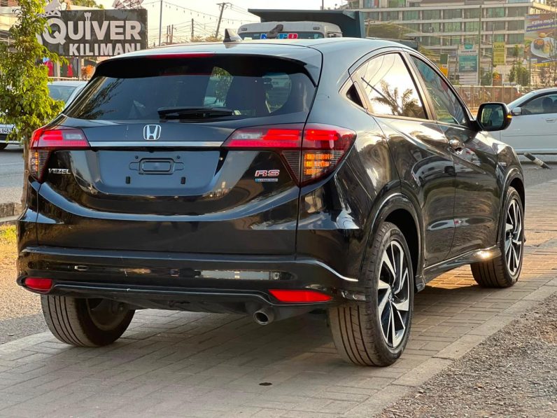 
								Honda Vezel full									