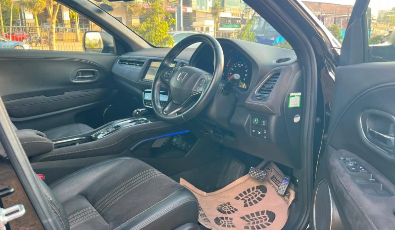 
								Honda Vezel full									
