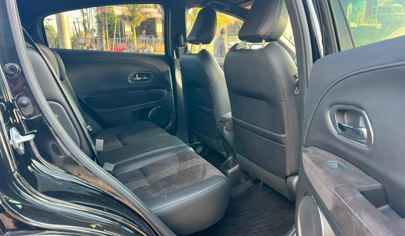 
								Honda Vezel full									