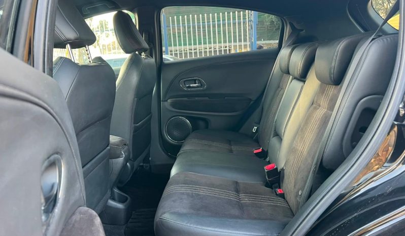 
								Honda Vezel full									