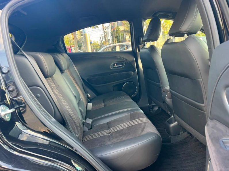 
								Honda Vezel full									