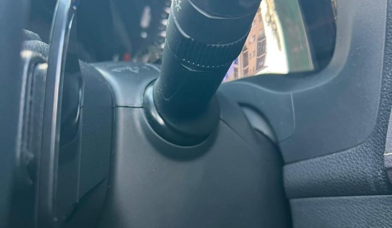 
								Honda Vezel full									