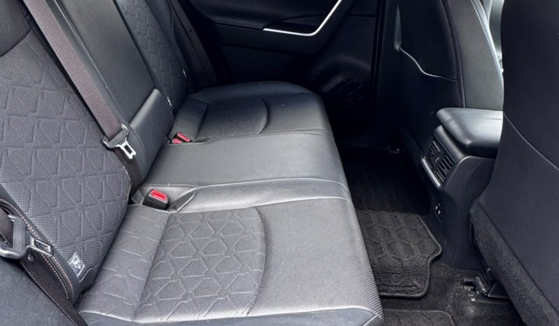 
								Toyota Rav4 full									