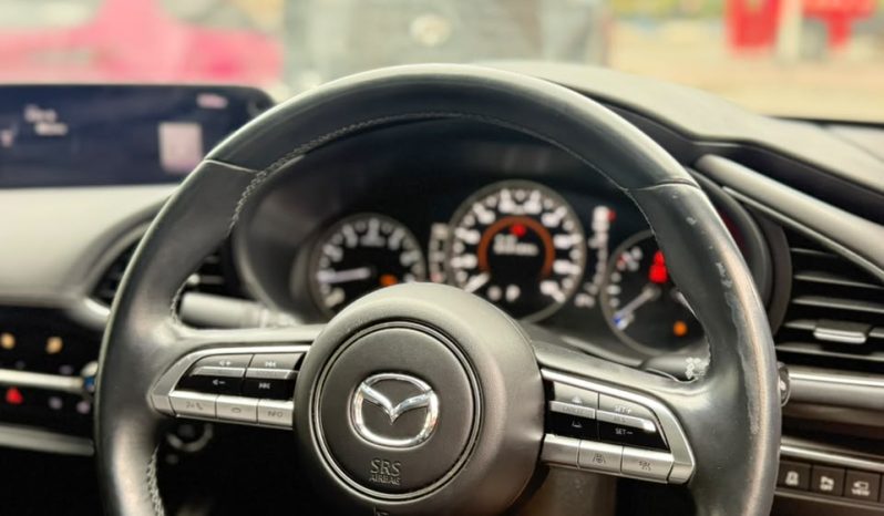
								Mazda 3 full									