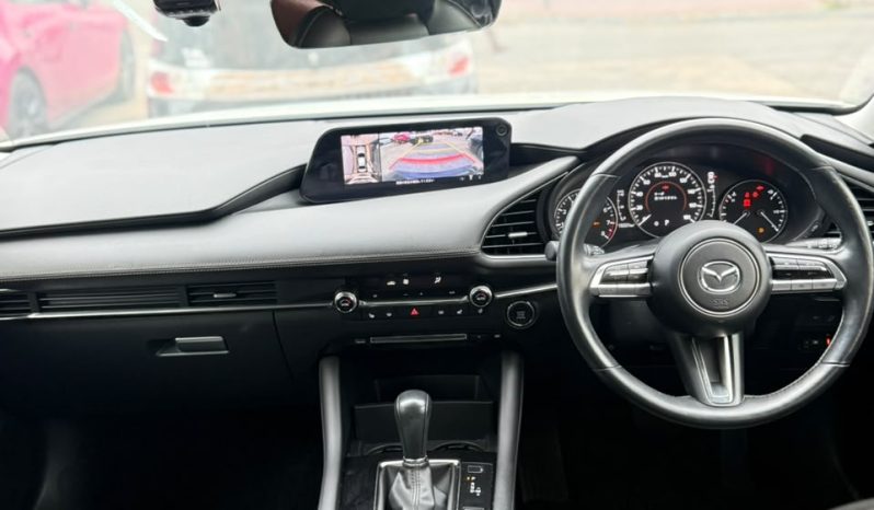 
								Mazda 3 full									