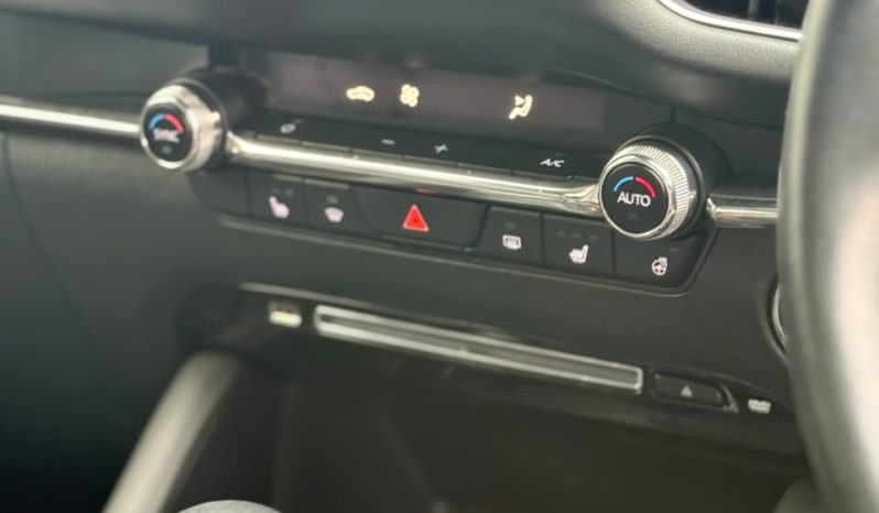 
								Mazda 3 full									