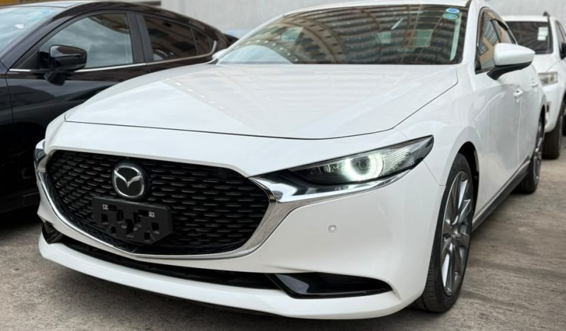
								Mazda 3 full									