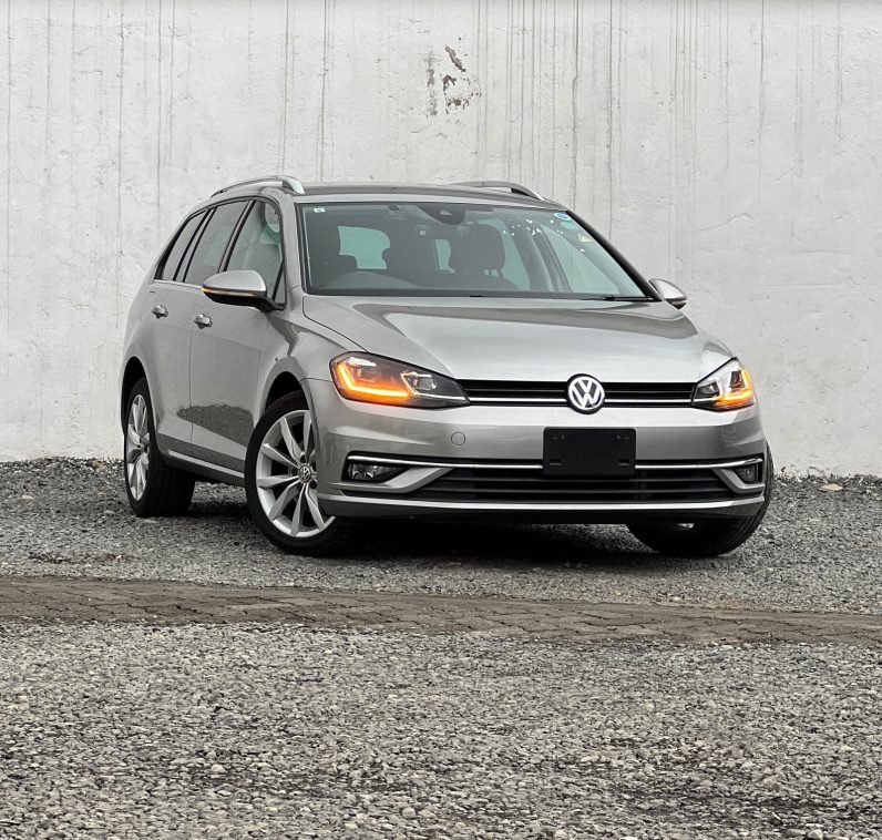 
								Volkswagen Golf full									
