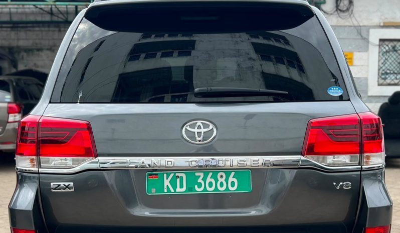 
								Toyota Land Cruiser 200 series ZX full									
