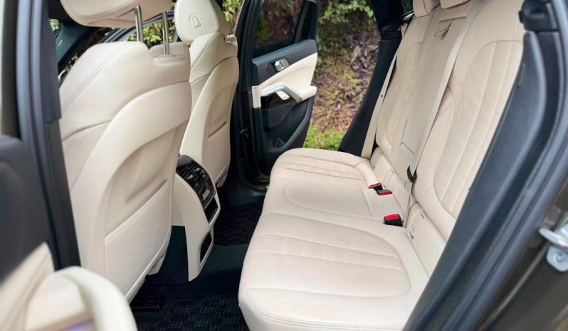 
								BMW X6 full									