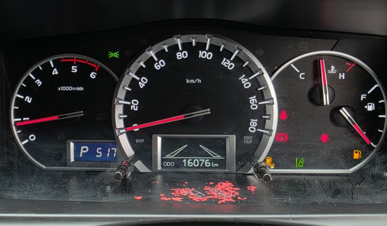 
								Toyota Hiace full									