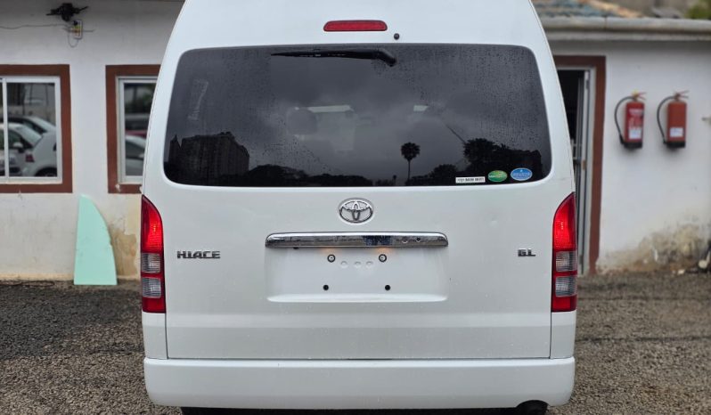 
								Toyota Hiace full									