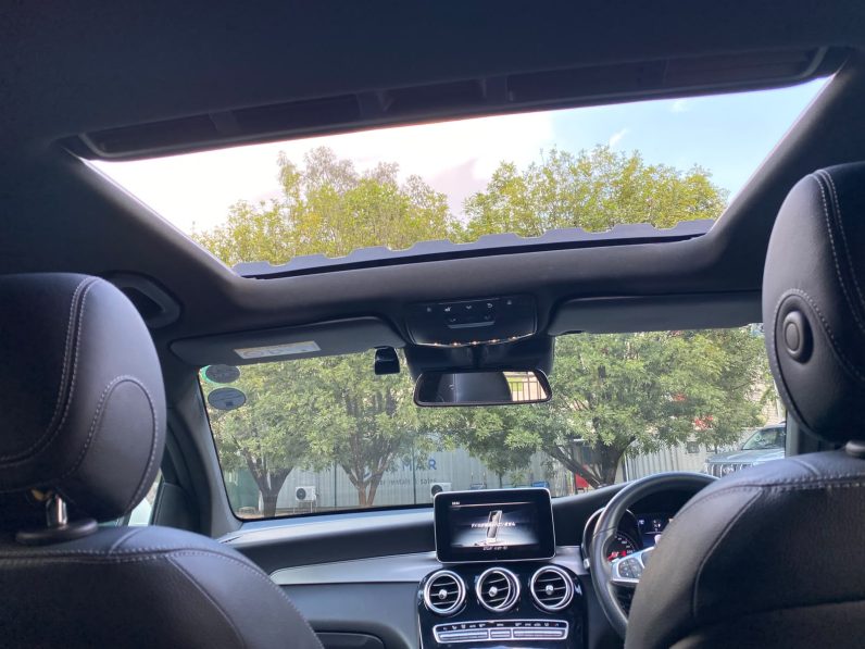 
								Mercedes Benz GLC220D full									