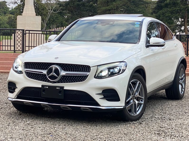 
								Mercedes Benz GLC220D full									