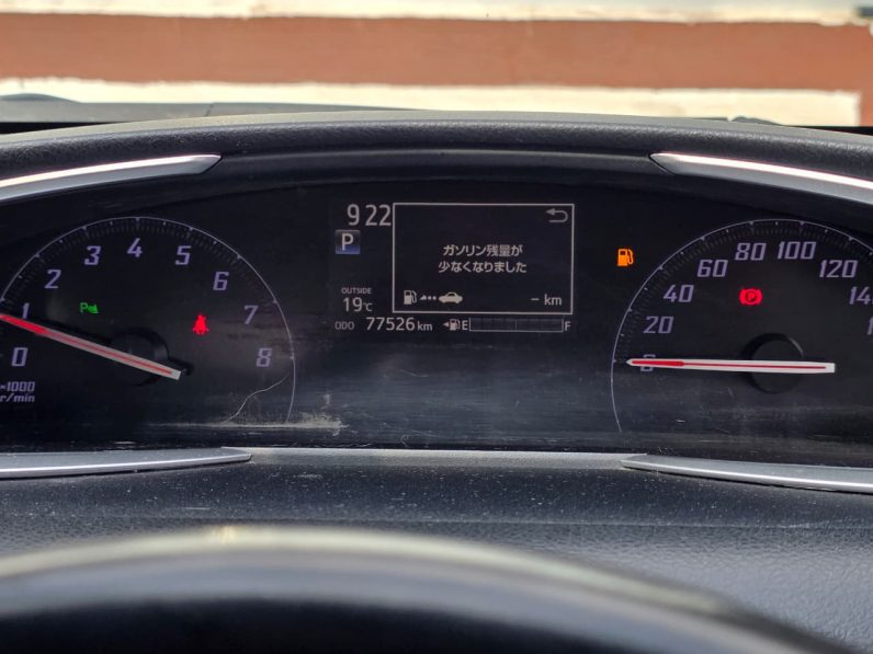 
								Toyota Sienta full									