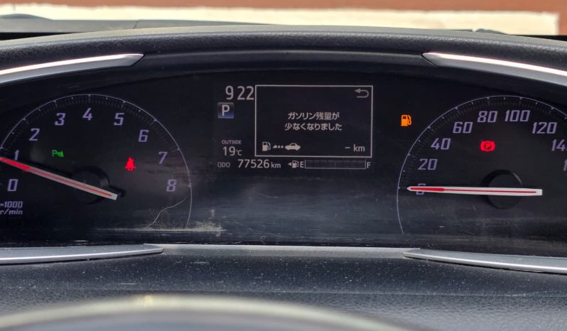 
								Toyota Sienta full									