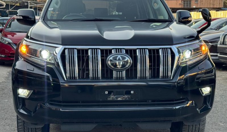 
								Toyota Landcruiser Prado TXL full									