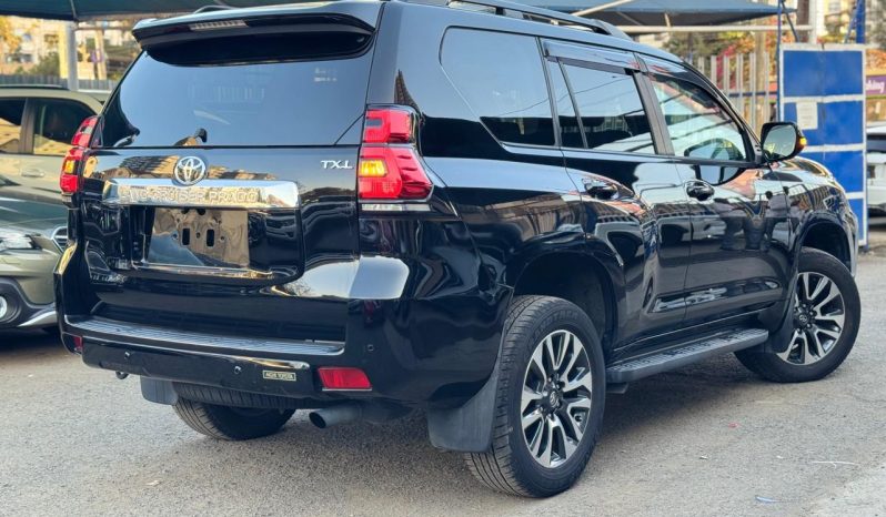 
								Toyota Landcruiser Prado TXL full									