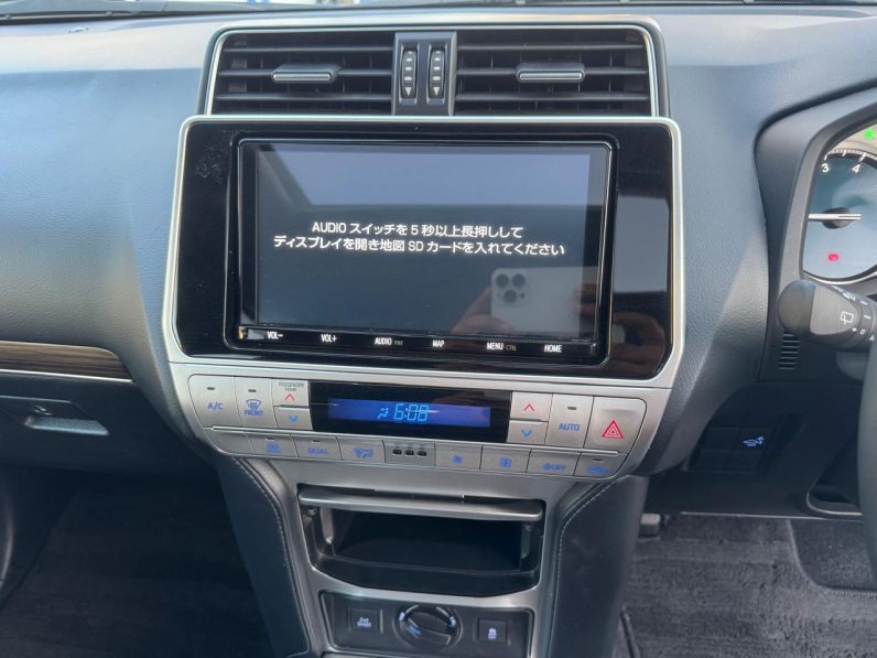 
								Toyota Landcruiser Prado TXL full									