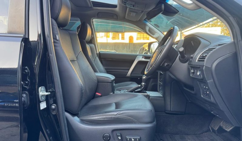 
								Toyota Landcruiser Prado TXL full									